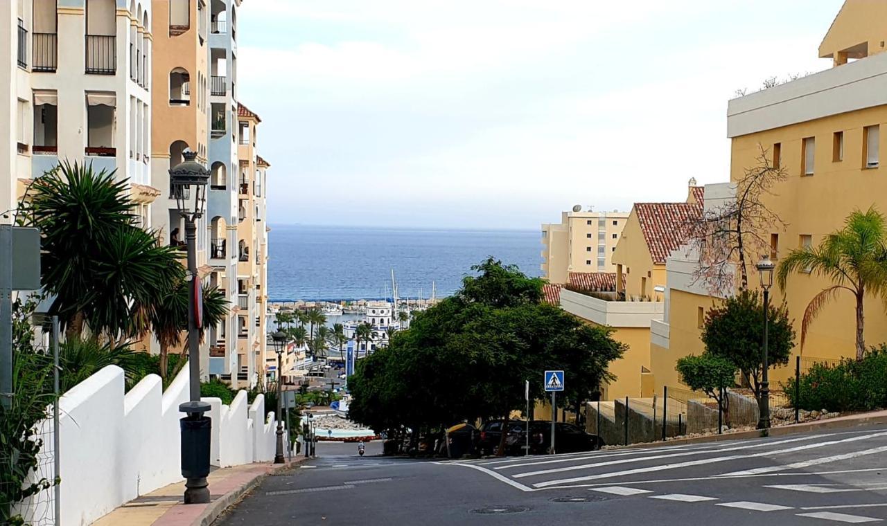 Estepona Puerto Apartment Exterior foto