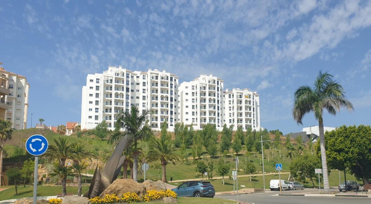 Estepona Puerto Apartment Exterior foto