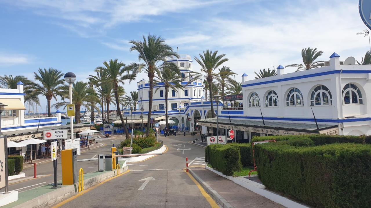Estepona Puerto Apartment Exterior foto